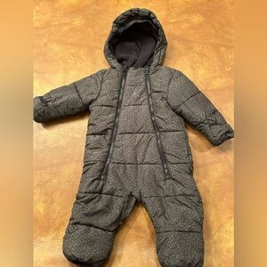 Jordan winter snow suit 18M